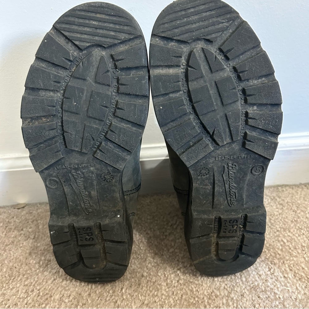Women’s Grey Blundstone Boots. Size 5 AU - Picture 4 of 5
